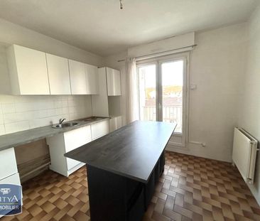 Location Appartement 3 pièces 69m² ST ETIENNE 42000 - Photo 3