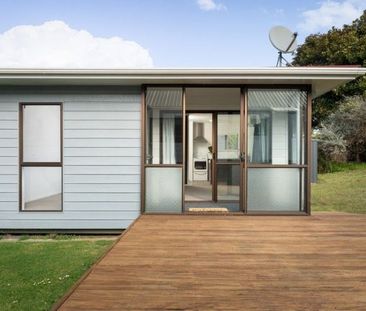 Tidy 2 bedroom home - close to town - Waihi - Photo 4