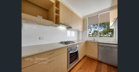 Immaculate, N-aspect, with AC - Photo 5