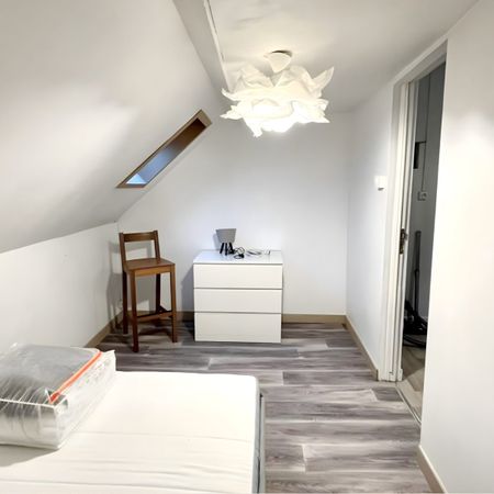 Location Appartement 1 pièce 23m² ROUBAIX 59100 - Photo 3