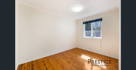 Charming 3-Bedroom Home in a Prime South Penrith Location - Photo 2