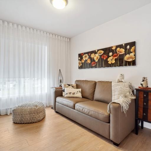 2 CH - 2 SDB - Bromont - $2,015 /mo - Photo 1