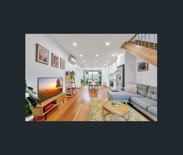 Sophisticated modern living - Photo 1