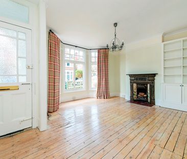 2 Bed Maisonette, Cowley Road, SW14 - Photo 2