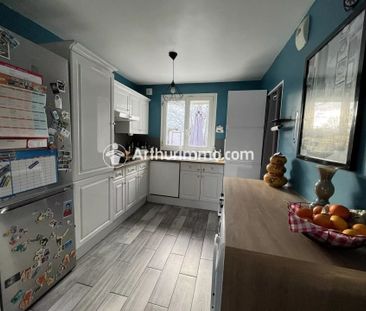 Location Maison 4 pièces 83 m2 à Saint-Germain-Lès-Corbeil - Photo 3