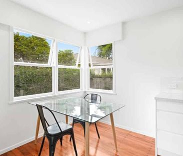 Spacious 4-Bedroom Home in Sought-After Leamington - Photo 3