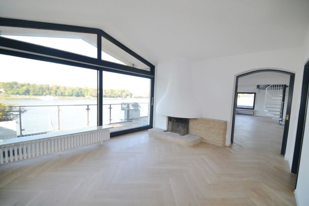 *Königswinter-Dollendorf: Frisch modernisierter Wohntraum mit Panoramarheinblick!* - Photo 1