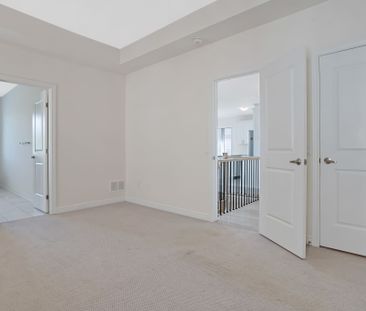 For Lease - 19 Robarts (Main Level) Drive, Hamilton, Ontario - Photo 1