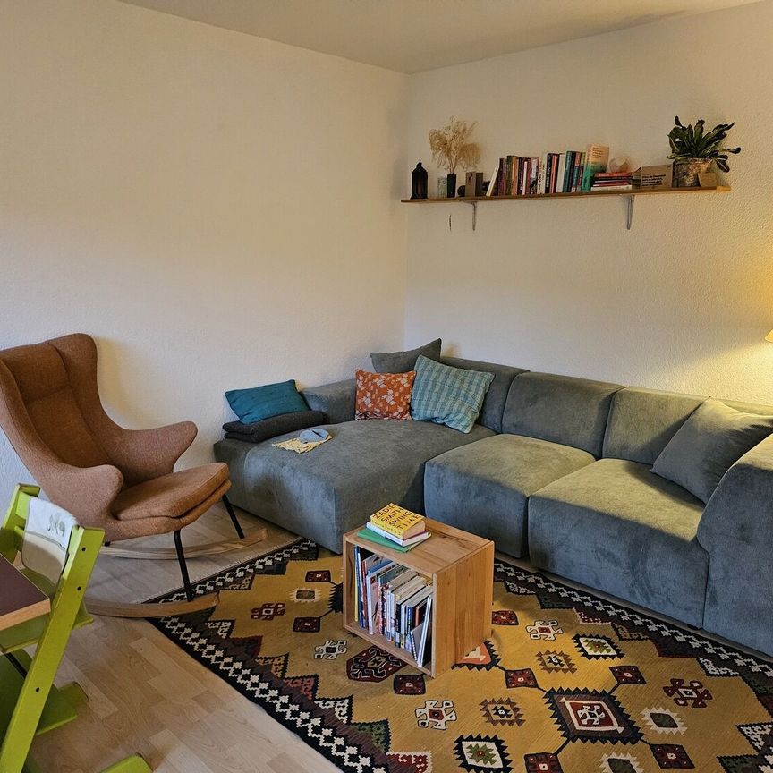 3-ROOM APARTMENT IN ZURICH – DISTRICT 3 BINZ, FURNISHED, TEMPORARY - Photo 1