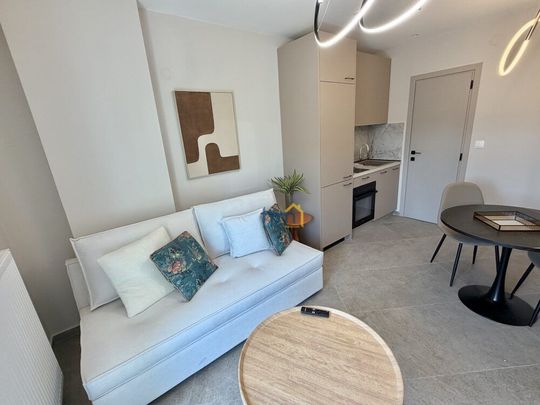 Studio/Γκαρσονιέρα για ενοικίαση Αγία Τριάδα (Φάληρο - Ιπποκράτειο) - Photo 1