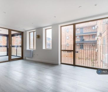 1 bedroom flat to rent - Photo 4