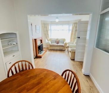 3 bedroom semi-detached house to rent - Photo 2
