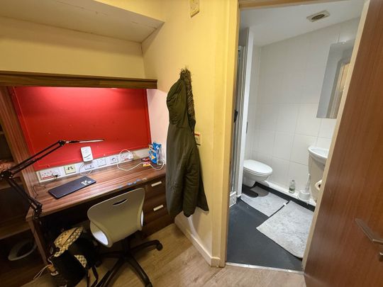Room in a Shared Flat, Greatorex Street, E1 - Photo 1