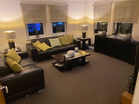 2 Bed Flat, Pleasance Way, G43 - Photo 1