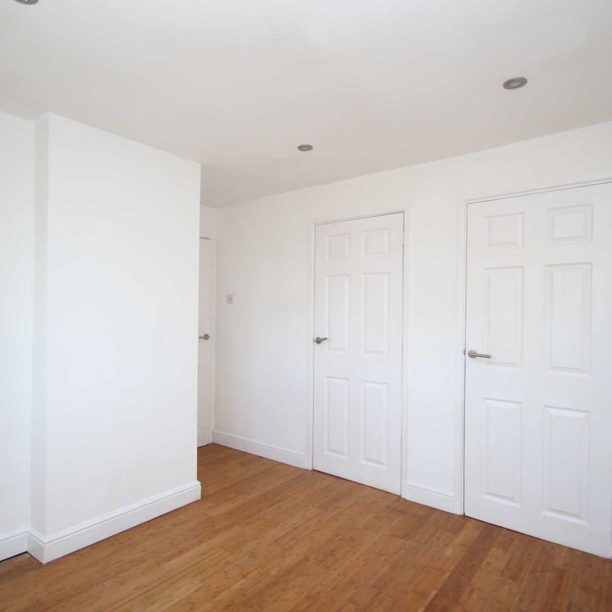 Knights Road, Oxford, OX4 - Photo 1