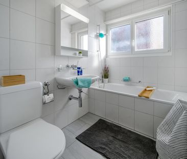 Rent a 3 ½ rooms apartment in Embrach - Photo 4