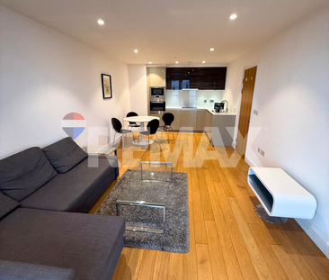 2 bedroom flat to rent - Photo 2