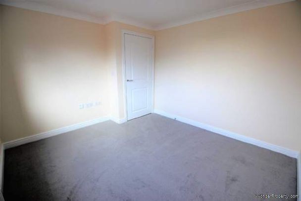 2 bedroom property to rent in Plymouth - Photo 1