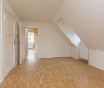 Schöne 2 Zimmerwohnung mit Balkon - Foto 3