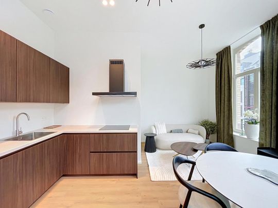 Cinquantenaire: Magnificent renovated + furnished apartment - Foto 1