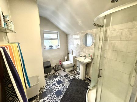 Harcourt Street - Photo 2