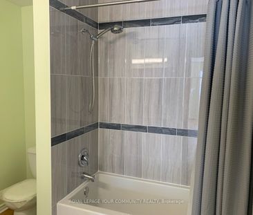 For Lease - 24 Sun King Crescent Unit# Main Floor, Barrie, Ontario - Photo 1