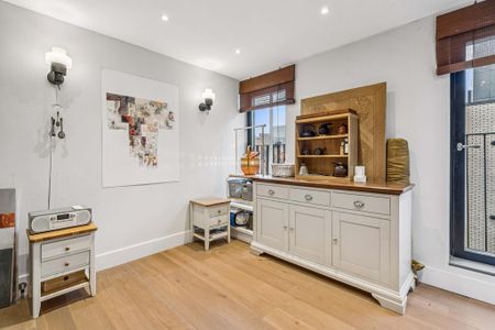 3 bedroom flat to rent - Photo 2