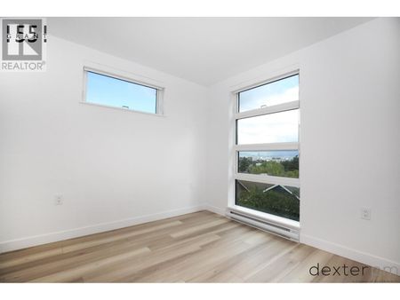 306 1551 GRANT STREET, Vancouver, British Columbia - Photo 2