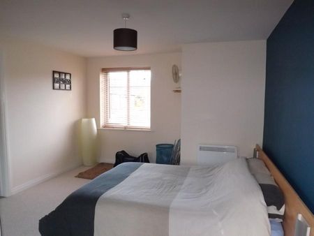 2 bedroom apartment to rent - Photo 2