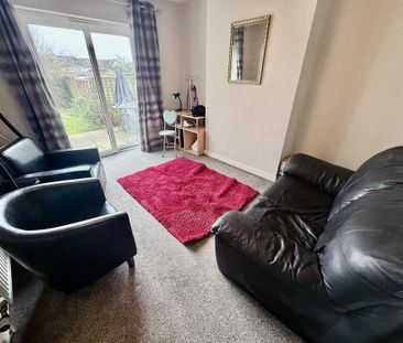 4 bedroom terraced house to rent - Photo 1