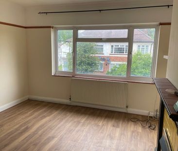 2 Bed Maisonette, Alexandra Close, HA2 - Photo 1