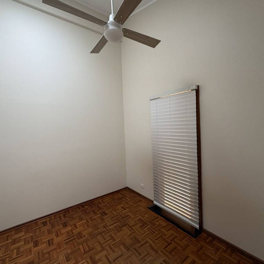 Spacious 5-Bedroom Home for the Whole Family - Photo 1