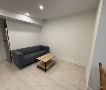 For Lease - 34 Cypress Court Unit# Basement, Aurora, Ontario - Photo 1