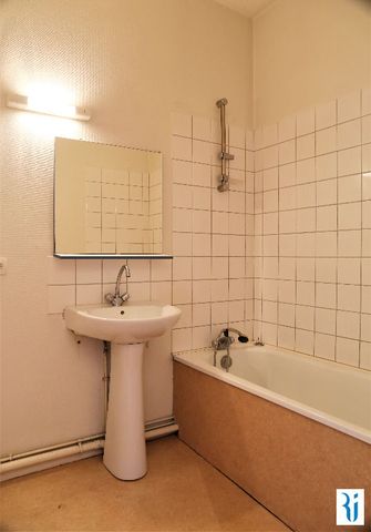 Location Appartement 2 pièces 56m² ROUEN 76000 - Photo 5