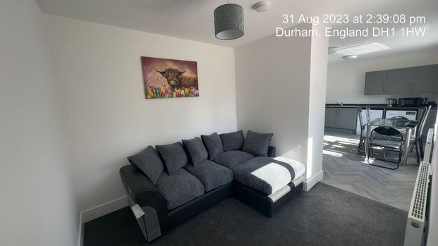 6 bedroom terraced house to rent - Photo 1