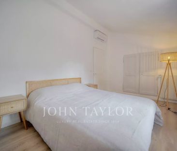 Maison à louer Mougins, Cote d'Azur, France8 500 EUR / Mois - Photo 3