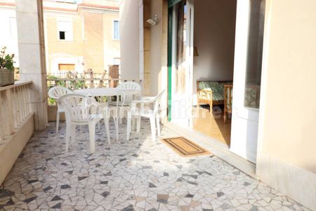 Trilocale via Flaminia odescalchi 41, Centro, Santa Marinella - Photo 3