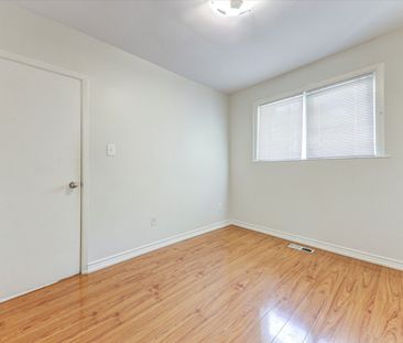 For Lease - 90 Celeste Drive Unit# Main, Toronto, Ontario - Photo 6