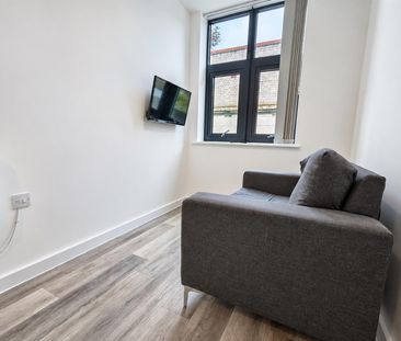 Jesse Hartley Way, Liverpool, L3 - Photo 2