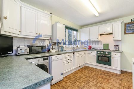 House share to rent - Photo 3