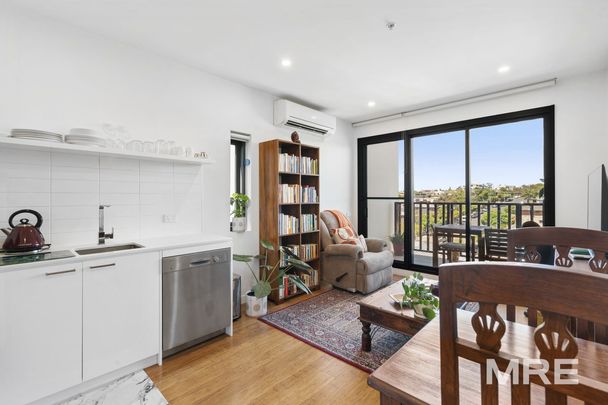 507/12 Olive York Way, Brunswick West - Photo 1