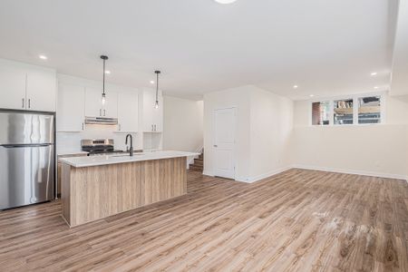 For Lease - 897 Laurier Street Unit# 102, Clarence-Rockland, Ontario - Photo 4