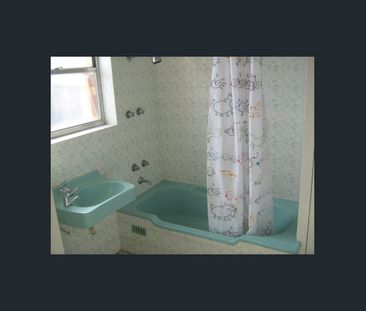 4/43 Gipps Street, Tamworth, NSW 2340 - Photo 2