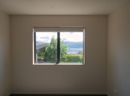 Warm, new 3brm home in Broadbay - pet friendly! - Photo 2