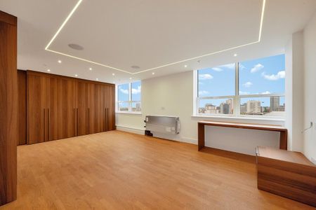 3 bedroom flat to rent - Photo 3