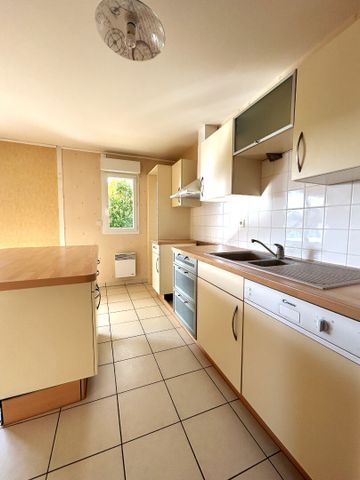 Location Appartement 4 pièces 81m² - Photo 5