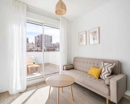 Calle de las Magnolias, Madrid, Community of Madrid 28029 - Photo 2