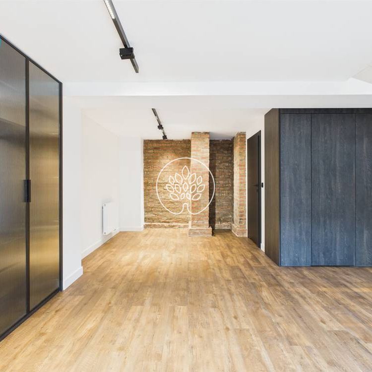 Luksusowy loft z ogródkiem w samym sercu miasta - Фото 1