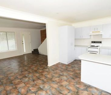 Great Location - Photo 5