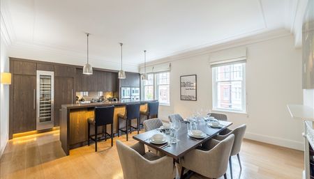 65 Duke Street, W1K, London - Photo 2